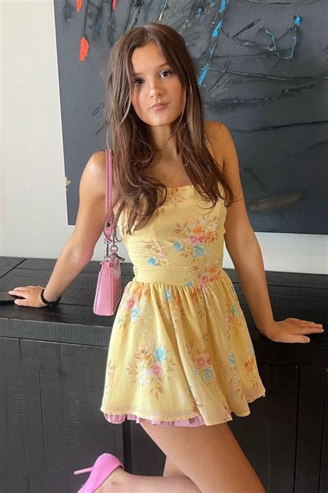 Hayley LeBlanc (Youtubers) Wiki, Age, Birthday, Net Worth & More