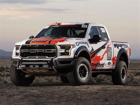 Ford F-150 Raptor im Rennanzug: Neuer Baja-1000-Truck setzt auf ...