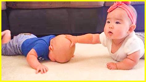 Funny Twins Babies Fighting Everyday - Hilarious Baby Videos - YouTube
