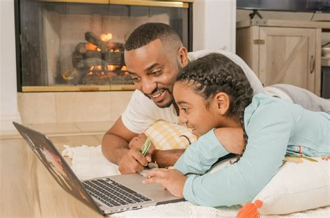 Conversation between father and daughter about studies - Talk Now App