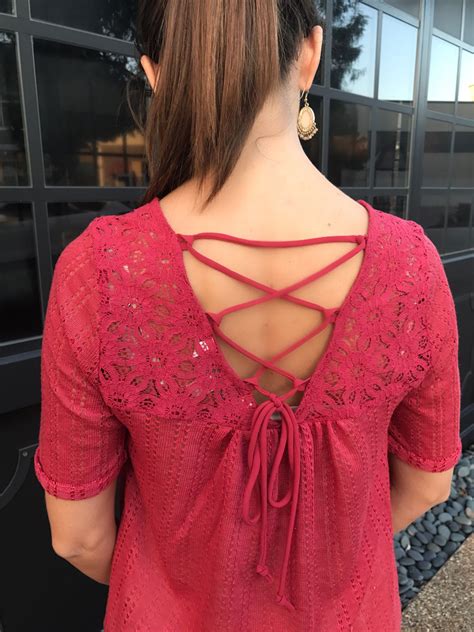 Lauren Conrad laced up back | Dallas fashion blogger, Dallas fashion