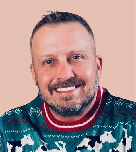 Ryan S. Tiek | Moss Funeral Home