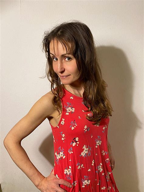 Take courage and conquer me (F31) : r/maturemilf