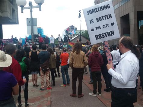 Local writers are reacting to boston newspapers layoff news 1