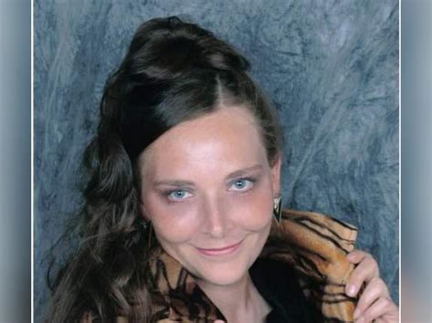 A Timeline of Amy Moores Life | Ever Loved