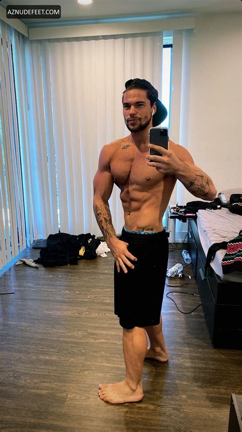 SOLOMON ASPEN Feet - AZNudeFeet Men