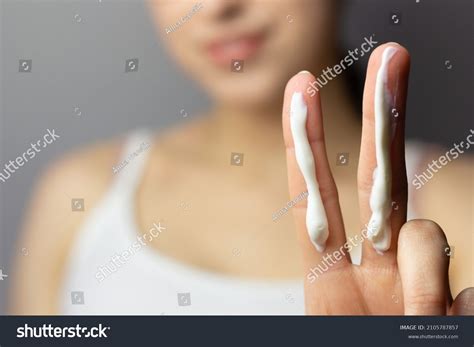 sunscreen how much to apply