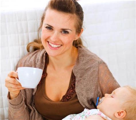Lactante Pode Tomar Cafe Com Leite - El consumo de la cafeína durante la lactancia - Eres Mamá