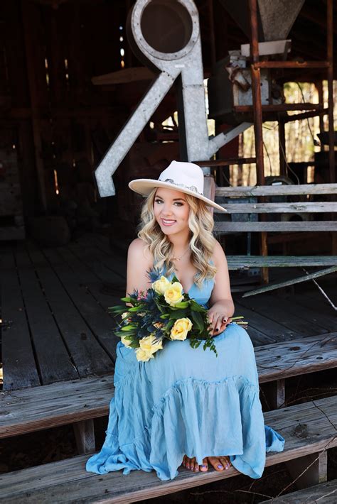 Whitney Robbins Photography