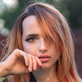Karina Mikhnevich :: Behance
