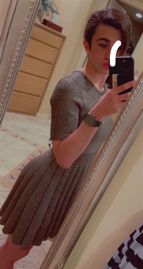 Is B Cup size to Big Or no? : r/crossdressing