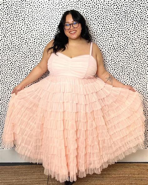 cake plus-size resale 9