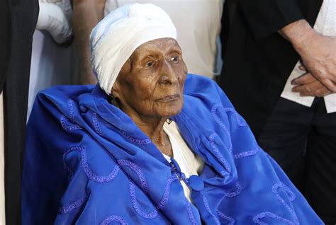 Ao som dos tambores da Umbanda, UFPB concede título de Doutora Honoris