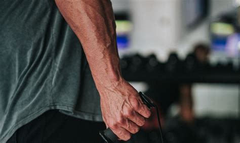 How to Get Bigger Forearms: 9 Practical Tips to Outmuscle Popeye