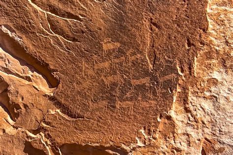 White Pocket: Should You Visit with a Guide?