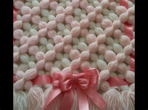 How to make a pom pom blanket - Criss Cross blanket - single sided ...