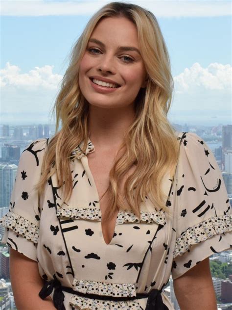 Pin by Markus Wernli on Margot Robbie | Margot robbie, Margot robbie