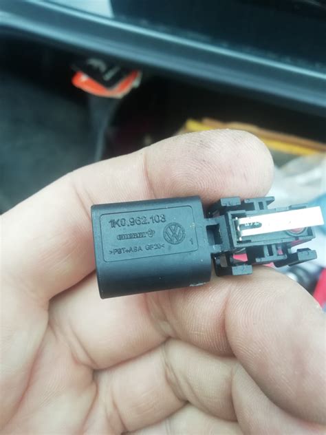 1K0962103 Микровыключатель VAG | Запчасти на DRIVE2