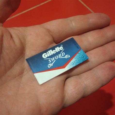 Лезвия для бритья Gillette SWORD | Пикабу
