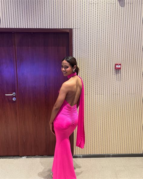 Alondra Aguilar | Dress of: @poniloe 🌸🌷🌺 | Instagram