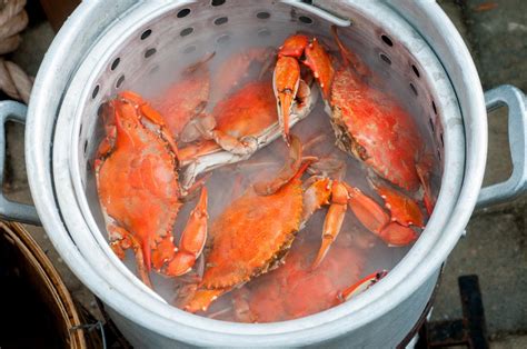 how to steam crabs at home