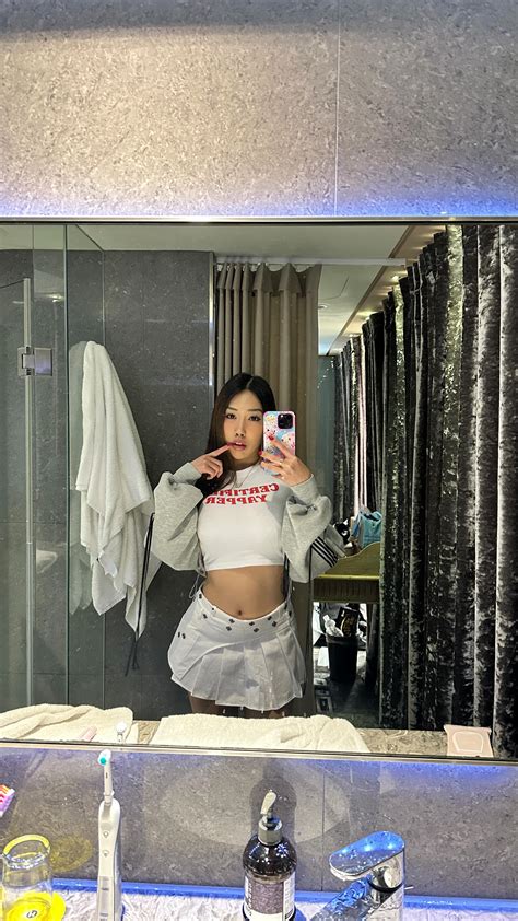 Tina Yoshi (@theyoshibaby) • Instagram photos and videos