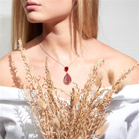 Lacy Paths - Lacy Paths added a new photo.