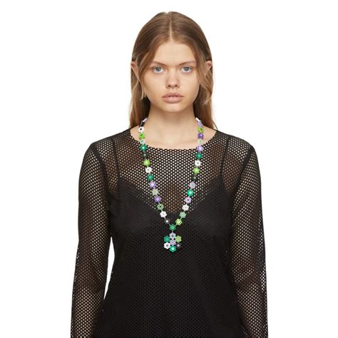 ハッピー＆レトロムード満載「アナ スイ×Daisy Chains」の気になるコラボアクセ