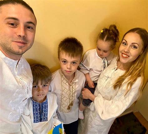 Тарас Тополя обурився, що в школі в Києві всі діти розмовляють ...