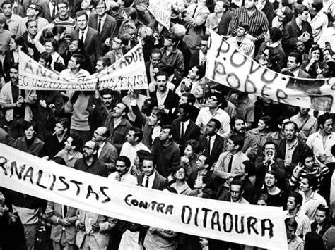 Passeata dos Cem Mil - Rio de Janeiro - 1968 | Ditadura militar ...