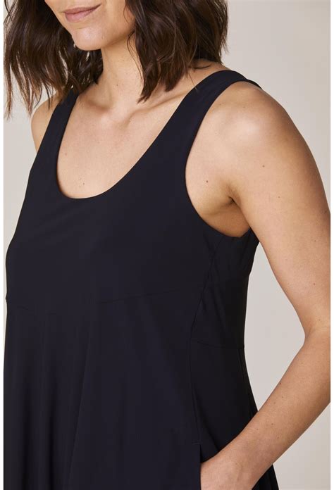 Lio dress in black technical jersey