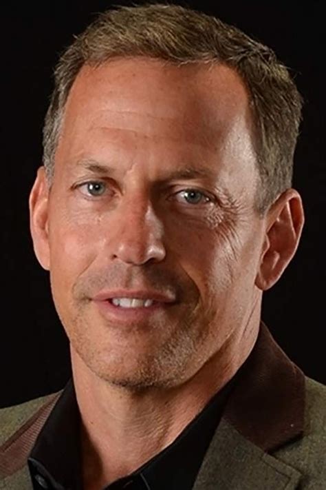 Former Fighter Pilot and Bestselling Author Dan Hampton on VALOR – A
