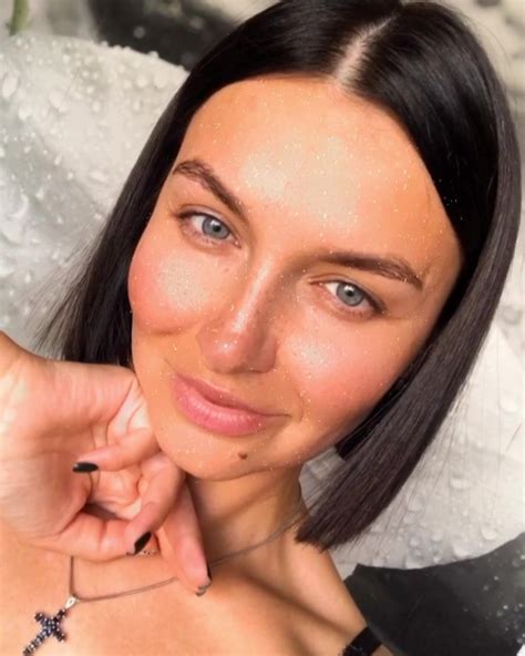 Вот эта девушка @natali_kosmetolog__ делает потрясающую 🥰процедуру для ...