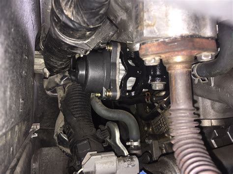 2007 2.7L V6 (H27A) - EGR Valve Replacement without removing manifold ...