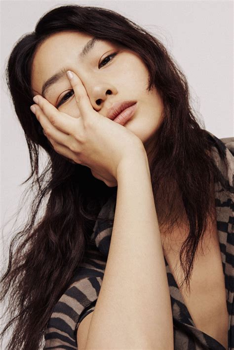 Jung Ho Yeon Model | Colette Mya Note
