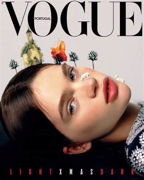 Диалоги | Vogue covers, Fashion magazine cover, Vogue magazine covers