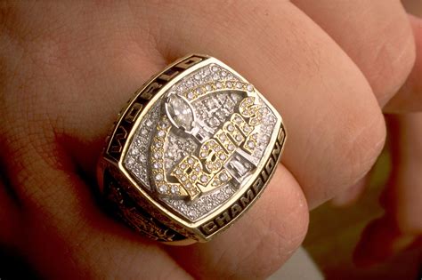 LA Rams set to receive Super Bowl rings tonight in private ceremony ...