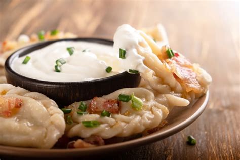 Ukrainian Food: 30 Famous Dishes & 3 Beverages - Domestic Fits