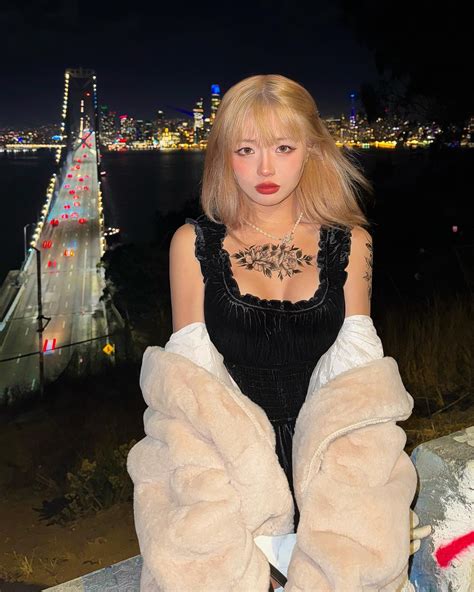 anna mei 🖤 (@er0mei) • Instagram photos and videos