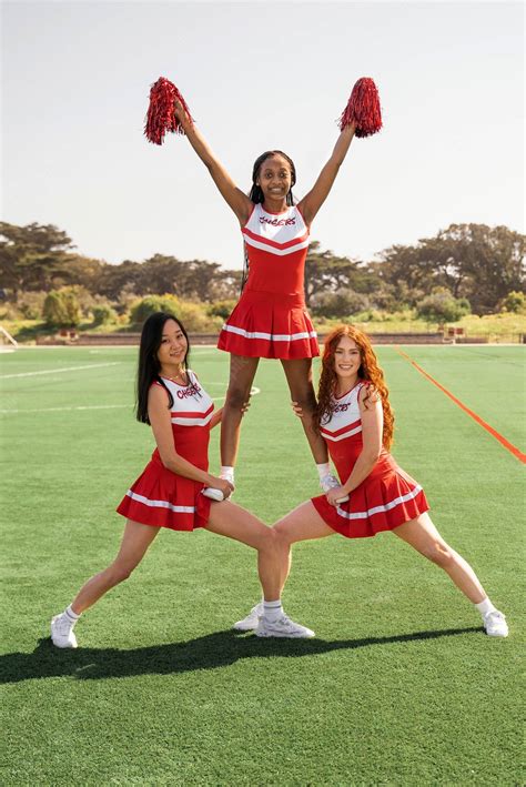 Download Cheerleader Basic Pyramid Wallpaper | Wallpapers.com