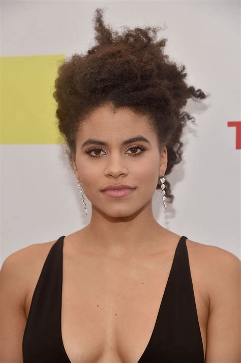 Pictures of Zazie Beetz