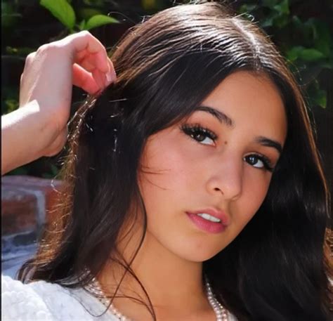 sam frank age discover  streamer  content creators story