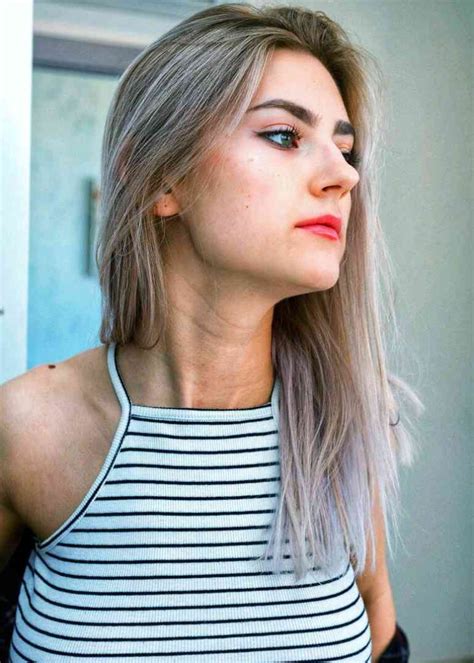 Eva Elfie - Wiki, Biography, Age, Height, Boyfriend, Photos, & more