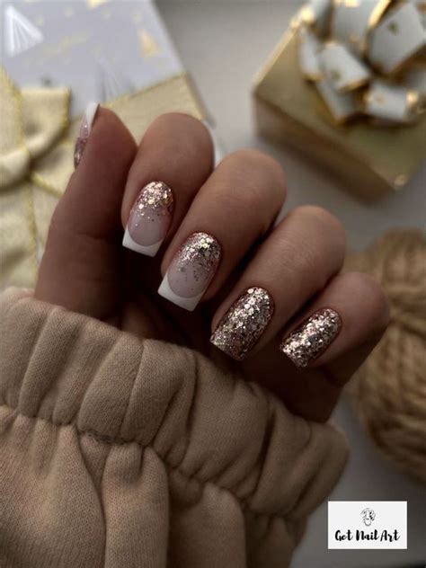 Бомбический френч😍 | Gold nails, Manicure, Winter nails