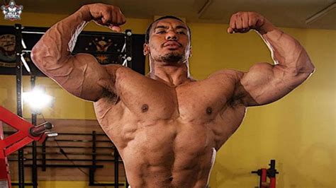 The 𝑺𝑼𝑷𝑬𝑹𝑯𝑼𝑴𝑨𝑵 Larry Wheels !! - YouTube
