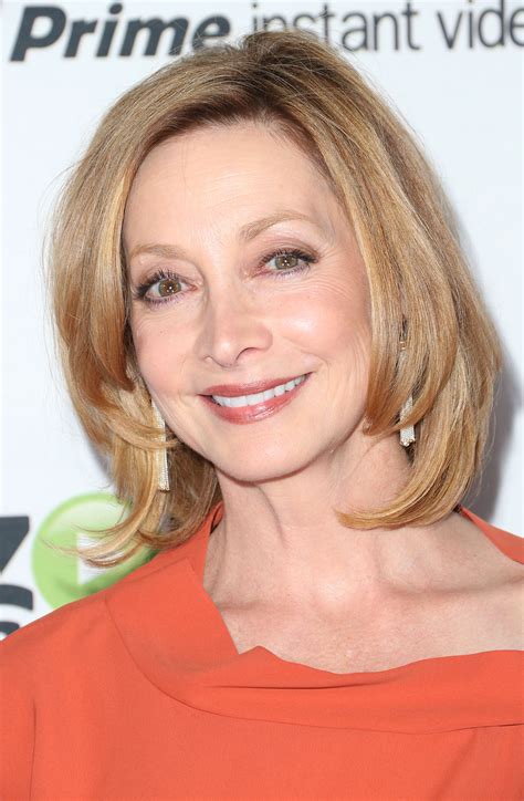 Sharon Lawrence