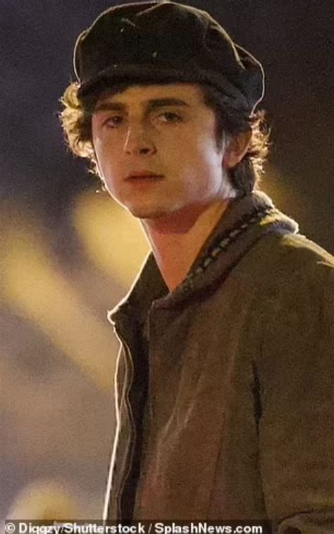 Timothée Chalamet as Bob Dylan Filming “A Complete Unknown” in NYC (3 ...