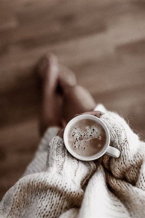 So Simply Me | L'ora del caffè, Foto autunnali, Idee foto instagram