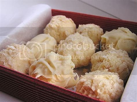 Шоколадные трюфеля со сливочным сыром | Food photography, Food, Yum