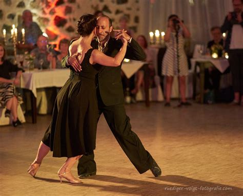 TANGO WEEKENDS & TANGO HOLIDAYS & MARATHONS